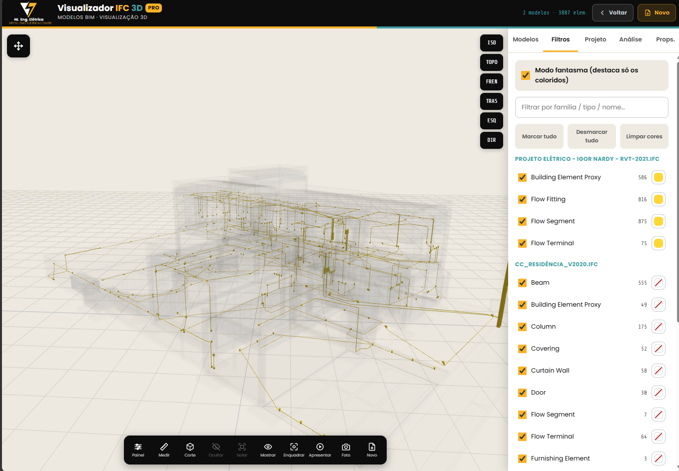 Painel de filtros do visualizador com as categorias IFC dos dois modelos, contagem de elementos e o modo fantasma ligado, destacando só a elétrica em amarelo